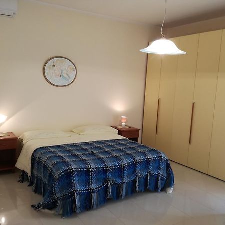 Appartamento In Villa Virginia Fino A 10 Ospiti Mondragone Exteriér fotografie