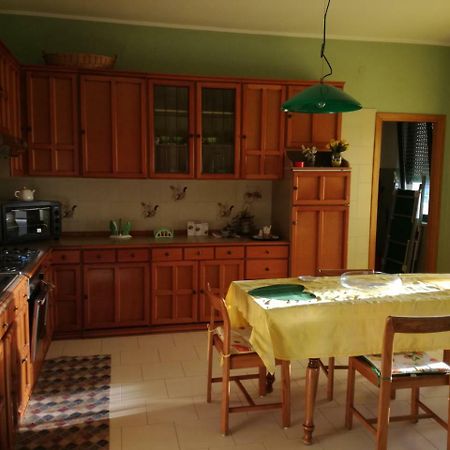Appartamento In Villa Virginia Fino A 10 Ospiti Mondragone Exteriér fotografie