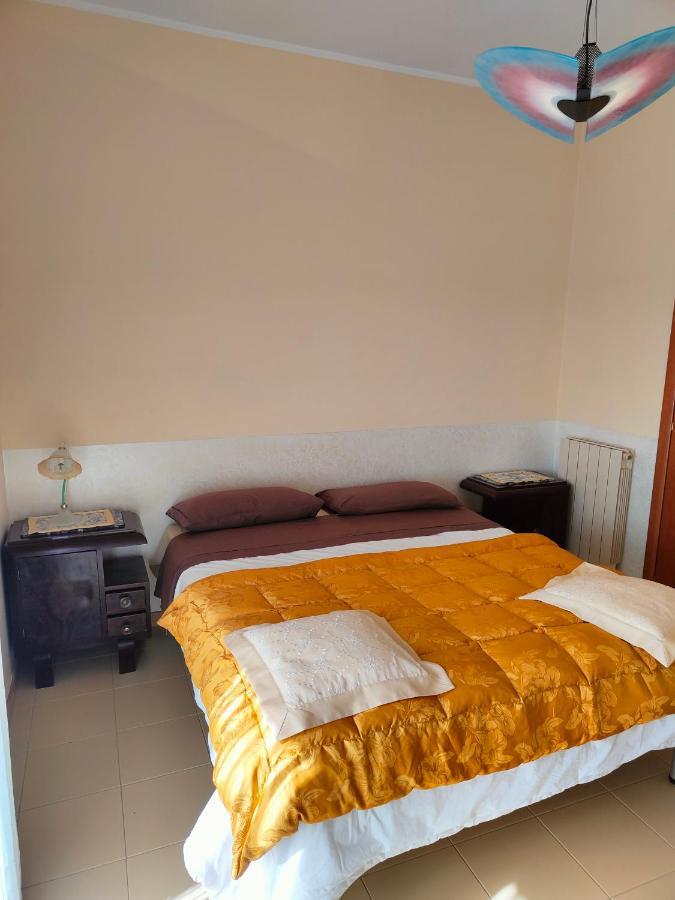 Appartamento In Villa Virginia Fino A 10 Ospiti Mondragone Exteriér fotografie