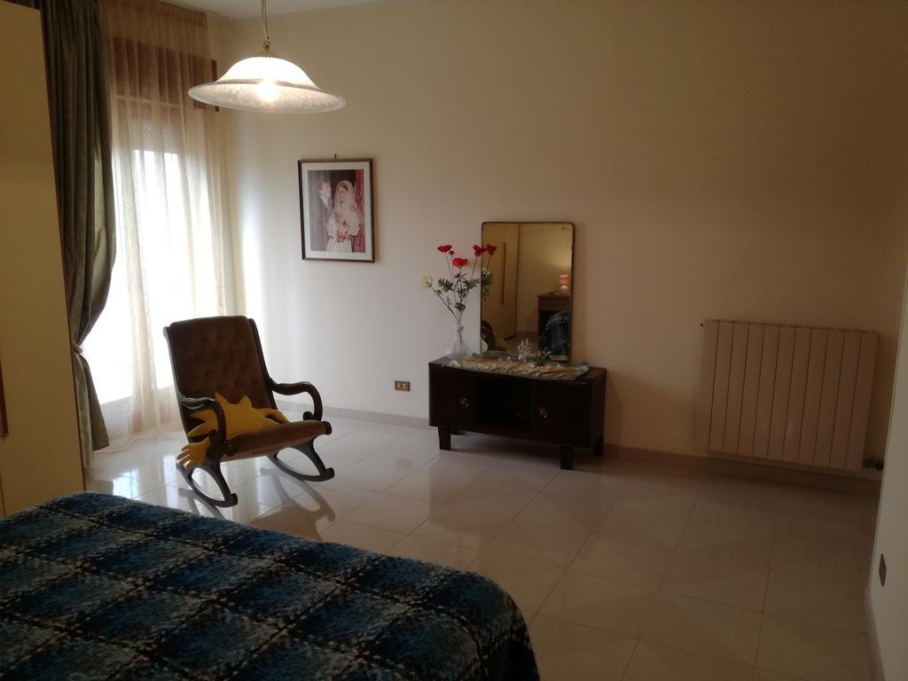 Appartamento In Villa Virginia Fino A 10 Ospiti Mondragone Exteriér fotografie