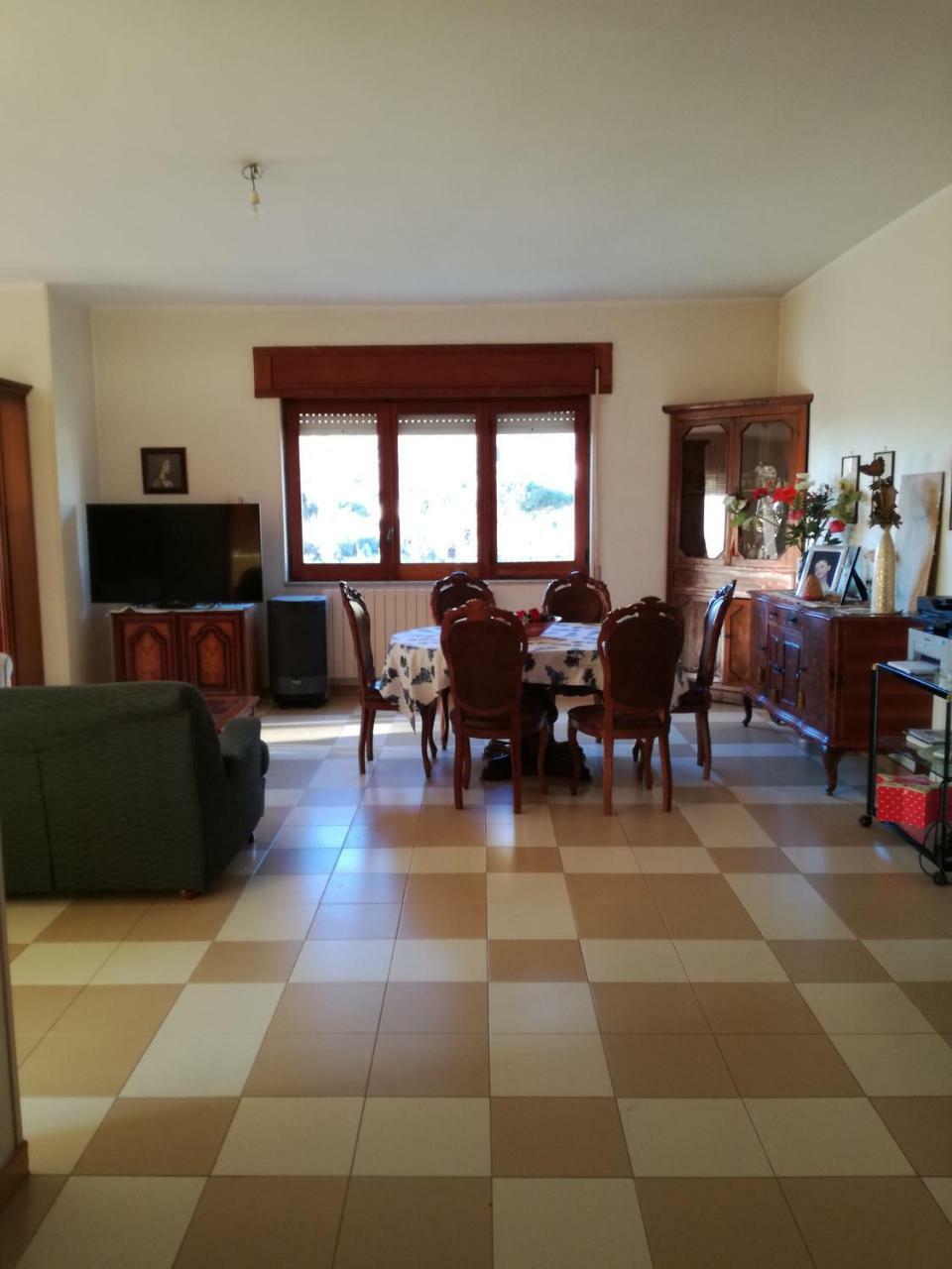 Appartamento In Villa Virginia Fino A 10 Ospiti Mondragone Exteriér fotografie